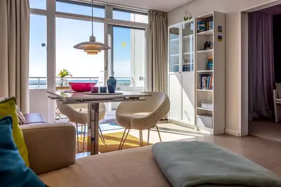 Image de Magnifiques vues panoramiques, mobilier de haute qualité, ambiance élégante.