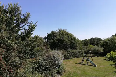 Image de Maison avec grand jardin dans la presqu'Ile de Rhyus