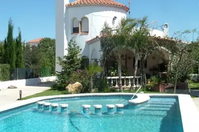 Image de Villa Joel, avec piscine extérieure et jacuzzi