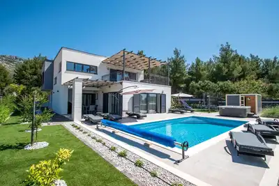 Image de Belle maison de 4 chambres à Orebic