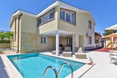 Image de Maison confortable à Kastel avec WiFi