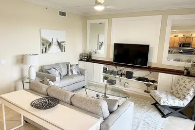 Image de River Strand Golf and Country Club - Condo 2 chambres et 2 salles de bain à louer