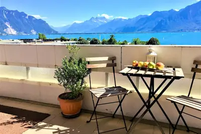 Image de Montreux - 35 Moderne et spacieux  avec 2x salle de bain, 2x balcon et vue lac