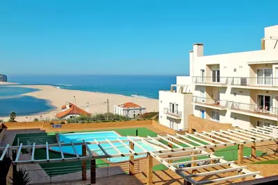 Bel appartement pour 6 personnes avec Wifi, climatisation, piscine, Tv, balcon et parking