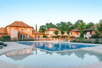 Image de Bel appartement pour 6 personnes avec Wifi, piscine, Tv, terrasse, animaux admis et parking