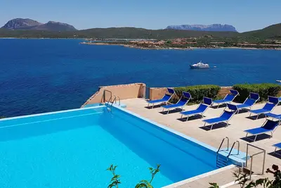 Image de Appartement avec vue sur mer, golf de Marinella, 3 km de Porto Rotondo.
