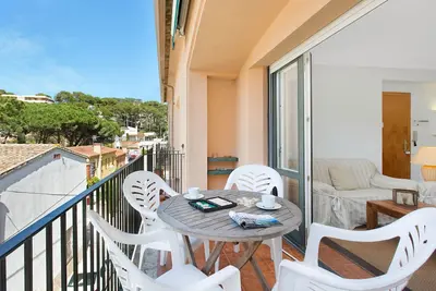 Image de 1sarr 01 - Appartement pour 4 personnes avec parking situé à Llafranc à 170m de la plage