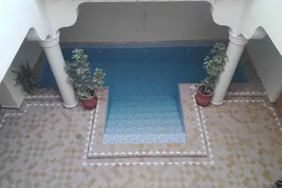 Image de Riad Milouda avec pisicine à coté de la place Jamaa Elfna