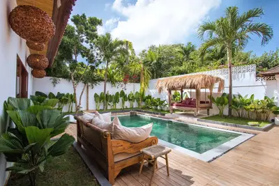 Image de 5 Star Villa for Rent in Bali, Bali Villa 2046