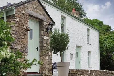 Image de Brooklands Cottage - Quatre Chambres Maison, Couchages 8