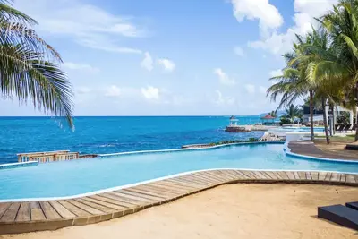 Image de Condo de luxe Whispering Seas