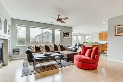 Image de Nouveau! Retraite de groupe spacieuse avec bureau, salle de sport et plus encore!