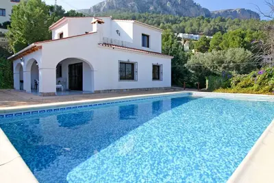 Image de Magnifique maison de vacances privée avec Wifi, piscine privée, climatisation, Tv, patio, parking
