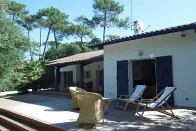 Image de Hossegor \"Bergeronnettes\" Belle villa pour 10 personnes.