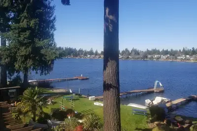 Image de Seattle / Aéroport / Tram / SeaTac / 2Bdrm Apt / Waterfront Home
