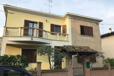 Image de Grande villa familiale au coeur de Fano historique