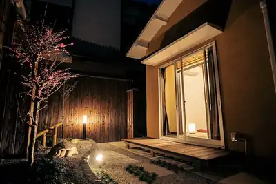 Image de Corona measures are perfect A villa with a garde / Kyoto Kyōto