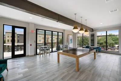 Image de Kasa | Plano | Alluring 1bd\/1ba Apartment