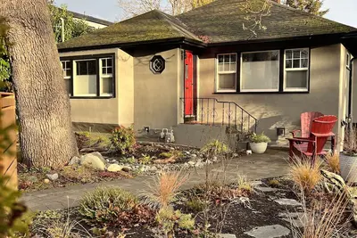 Image de Suite meublée au rez-de-chaussée de la maison