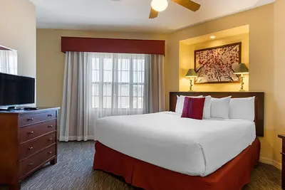 Image de Unités confortables au Falls Village Resort à Branson!