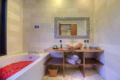 Image de Rent a Luxury Villa in Bali Close to the Beach, Bali Villa 2024