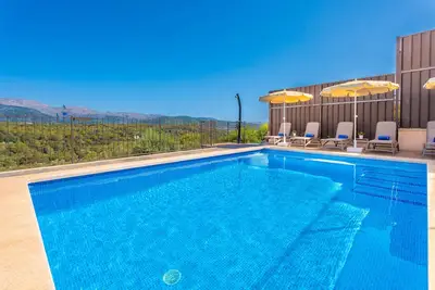 Image de Can Jaume Fuster - Great house with breath-taking views and private pool Free WiFi