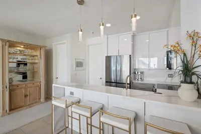 Image de Confort, commodité et équipements modernes dans ce condo au pied des pistes