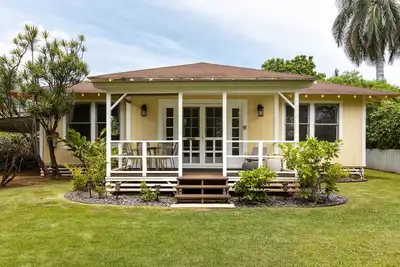 Image de Ocean Adjacent Cottage w / Hawaiian Charm on Kauai’s Sunny West Side ** Tvnc # 4216