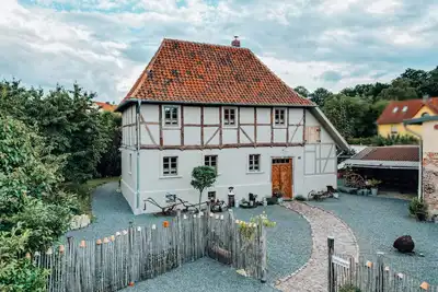 Image de Escalier d'oie - maison de vacances de rêve romantique avec terrain à usage unique