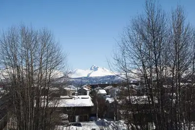 *** 2bd 1. 5ba 1 Garage Townhome ***