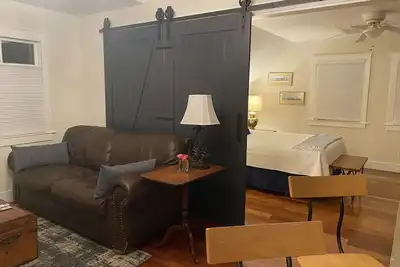 Image de Carriage House 2 Bedroom Suite in Historic Downtown Summerville, Caroline du Sud