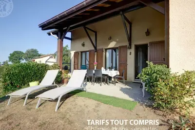 Image de Gîte familial tout confort avec jardin, salle de jeux, garage et terrasse, près de Saint-Étienne