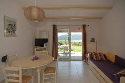 Image de Villa 4 personnes - Vue sur la mer - Santa Giulia - Résidence piscine chauffée