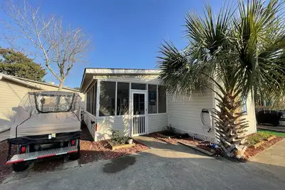 Image de Chalet De 3 Chambres, Proche De La Plage