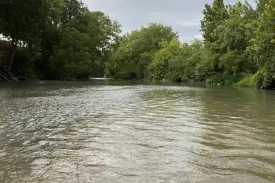 Image de Séjour River Front spacieux, 20 personnes!