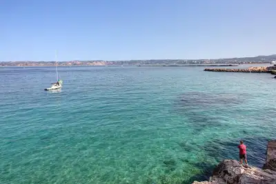 Image de Les Cabanons les pieds dans l'eau
