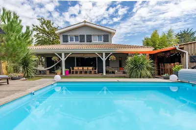 Image de \"Villa Bambou\" maison bois avec Piscine Privée