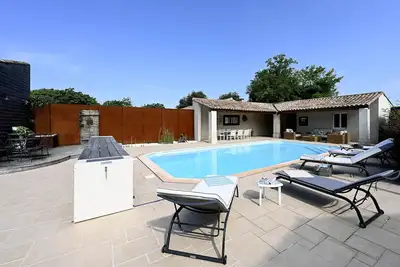 Image de Holidays in the heart of Provence in peace with a view of the little Luberon