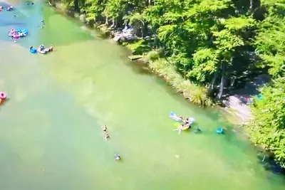 Image de The Most Beautiful Private Riverfront on the Frio River in Concan!