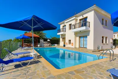 Image de Villa Hera: vue sur la mer, A / C, WiFi, villa familiale