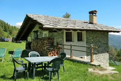 Image de Belle maison de vacances privée pour 9 personnes avec Tv, patio et parking