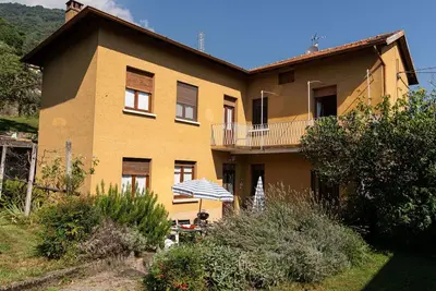 Image de Belle maison de vacances privée pour 10 personnes avec Wifi, Tv, terrasse, animaux admis et parking