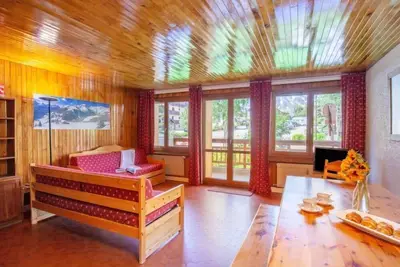 Image de Les Grandes Balmes I et Ii (Le Lac) by Interhome