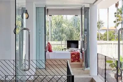 Image de 🏖Chambre privée @Glass House - 5min à pied d'Echo Beach