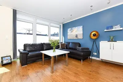 Image de Location vacances appartement Roald Amundsen: Maison Marenor