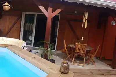 Image de Villa piscine privée \"La Perle Des Anses\" à 1 minute de la plage!