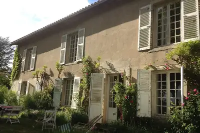 Image de Dans un site préservé, Maison de famille pour 8 personnes en pleine nature
