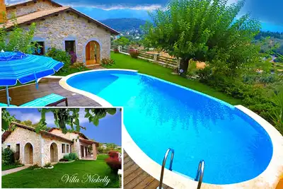 Image de Villa Nickelly, villa de luxe en pierre: la maison de vacances idéale