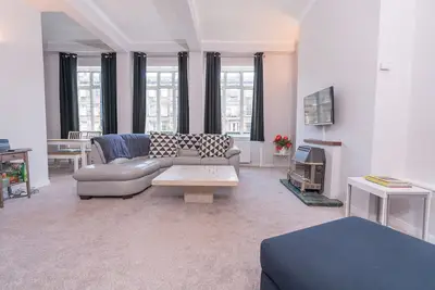 Image de Appartement duplex élégant au coeur d'Edimbourg