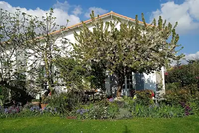 Image de Angoulins - belle maison de famille avec grand jardin en bord de mer